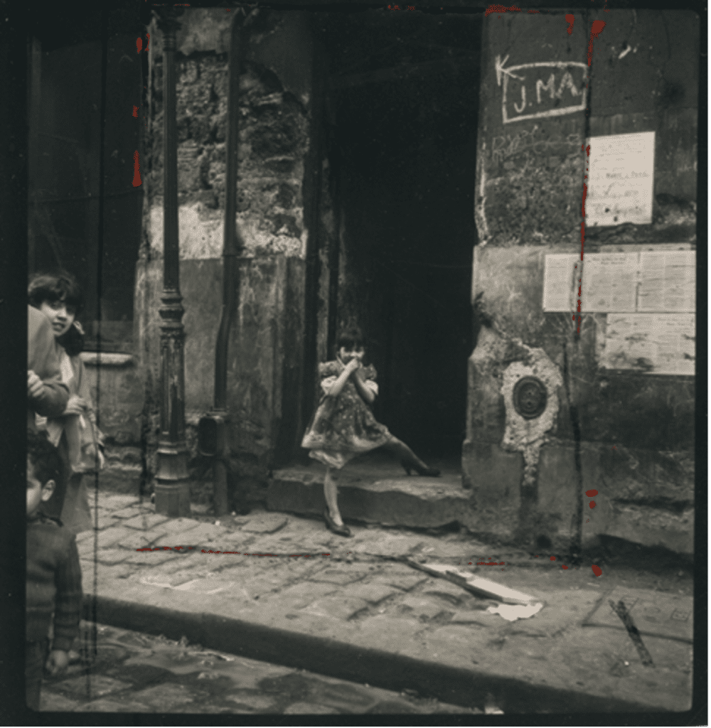 Fig. 3. Girl in high heels, Cité Lesage-Bullourde. Photo: Marilyn Stafford. Courtesy of the artist.