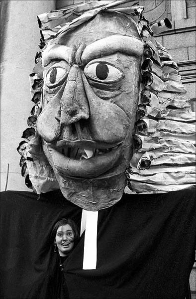 Fig. 3: Rose Comiskey, Judge puppet at the Defend the Clinics Campaign, Dublin, 1987.